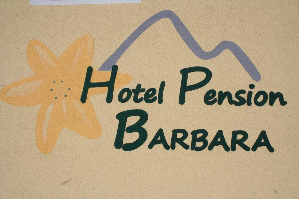 Hotel Pension Barbara Занкт-Мартін-ам-Тенненґебірґе Екстер'єр фото