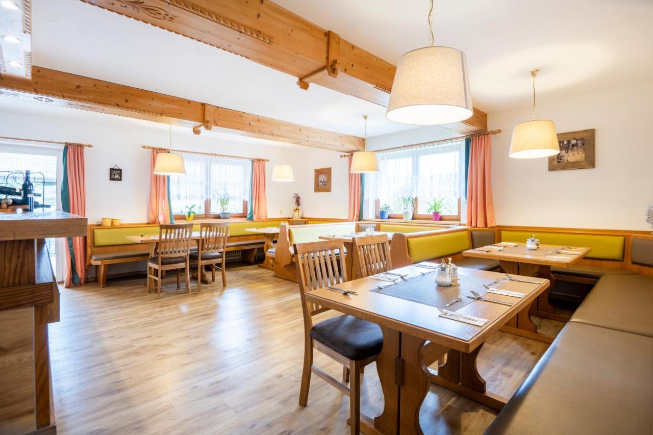 Hotel Pension Barbara Занкт-Мартін-ам-Тенненґебірґе Екстер'єр фото