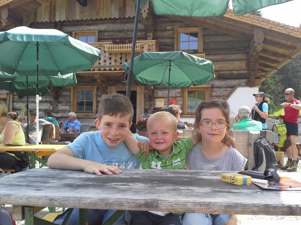 Hotel Pension Barbara Занкт-Мартін-ам-Тенненґебірґе Екстер'єр фото