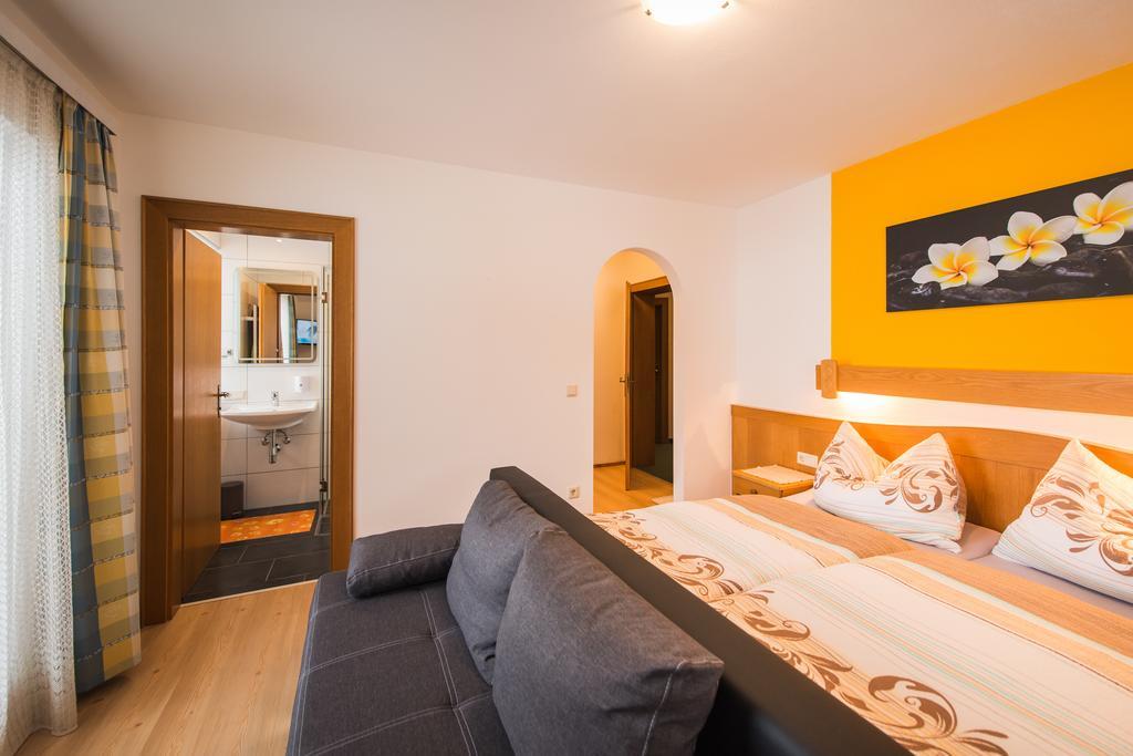 Hotel Pension Barbara Занкт-Мартін-ам-Тенненґебірґе Екстер'єр фото