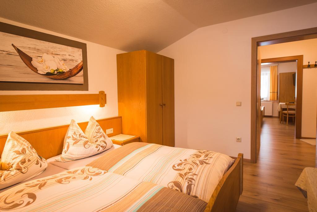 Hotel Pension Barbara Занкт-Мартін-ам-Тенненґебірґе Екстер'єр фото